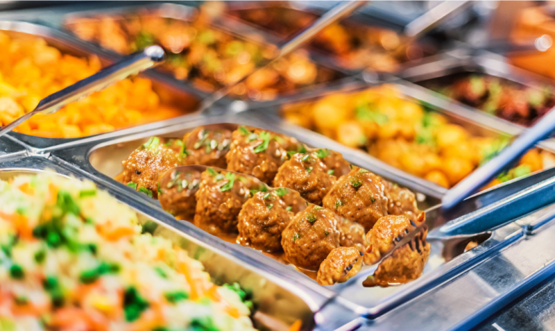 picture of hot bar with butter chicken meatballs